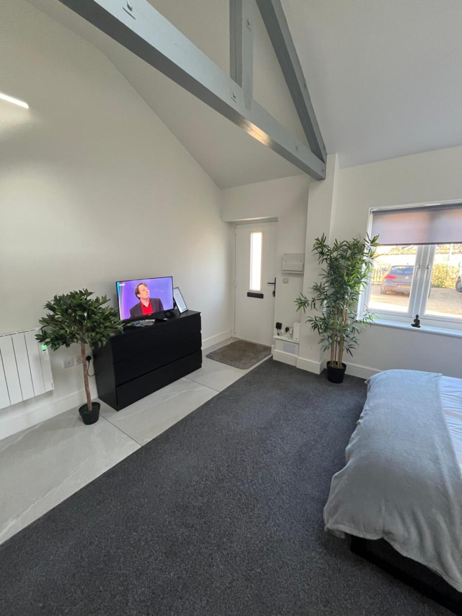 Entire Property In Downham Market, Serviced Accomodation Exterior foto